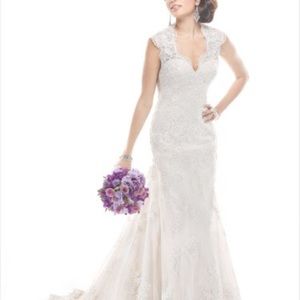 Maggie Sottero wedding gown Jessica size10